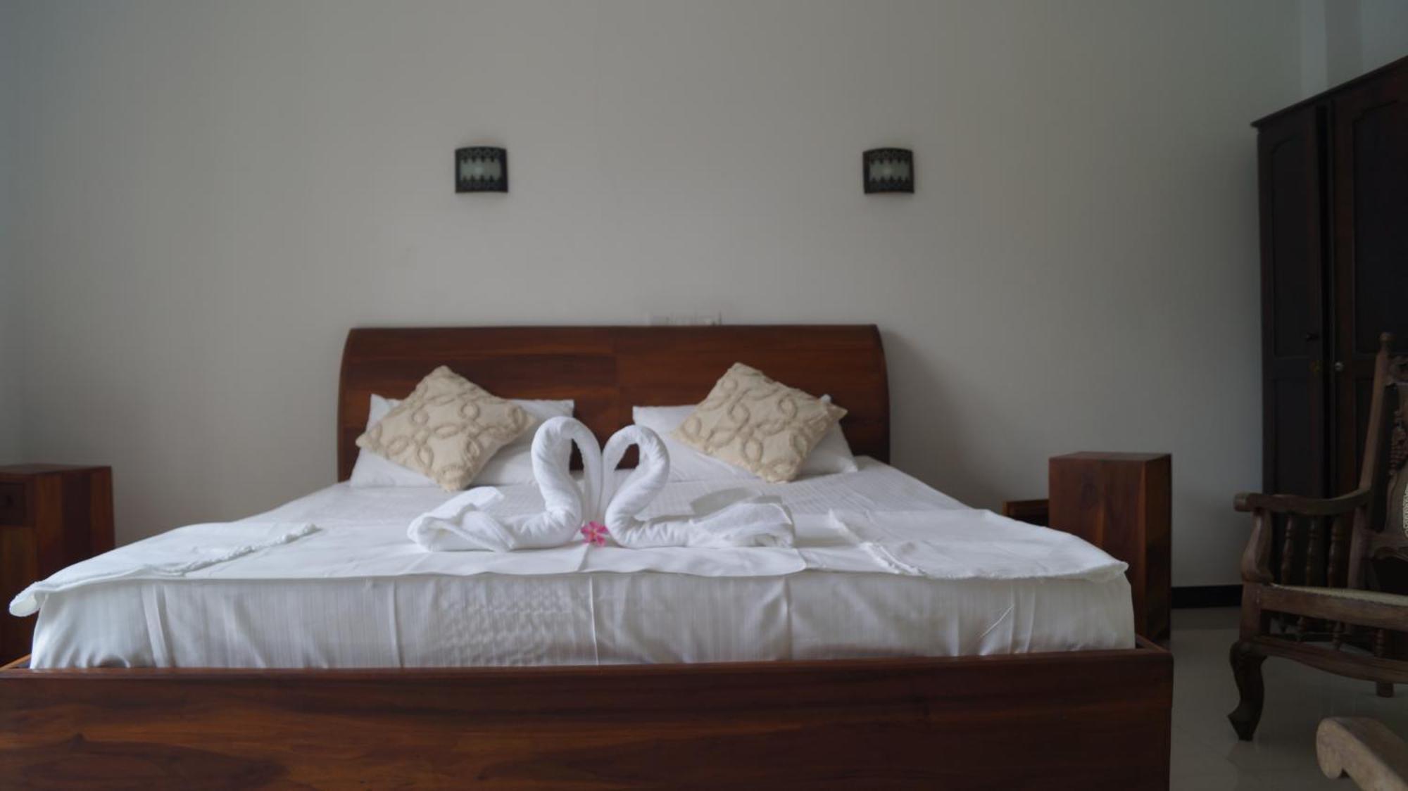 Aurora Hotel هيكادوفا المظهر الخارجي الصورة