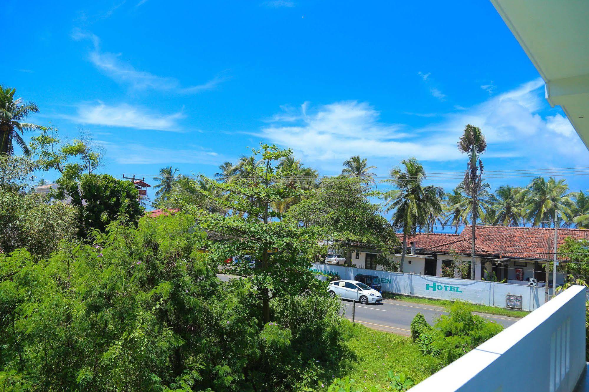 Aurora Hotel هيكادوفا المظهر الخارجي الصورة