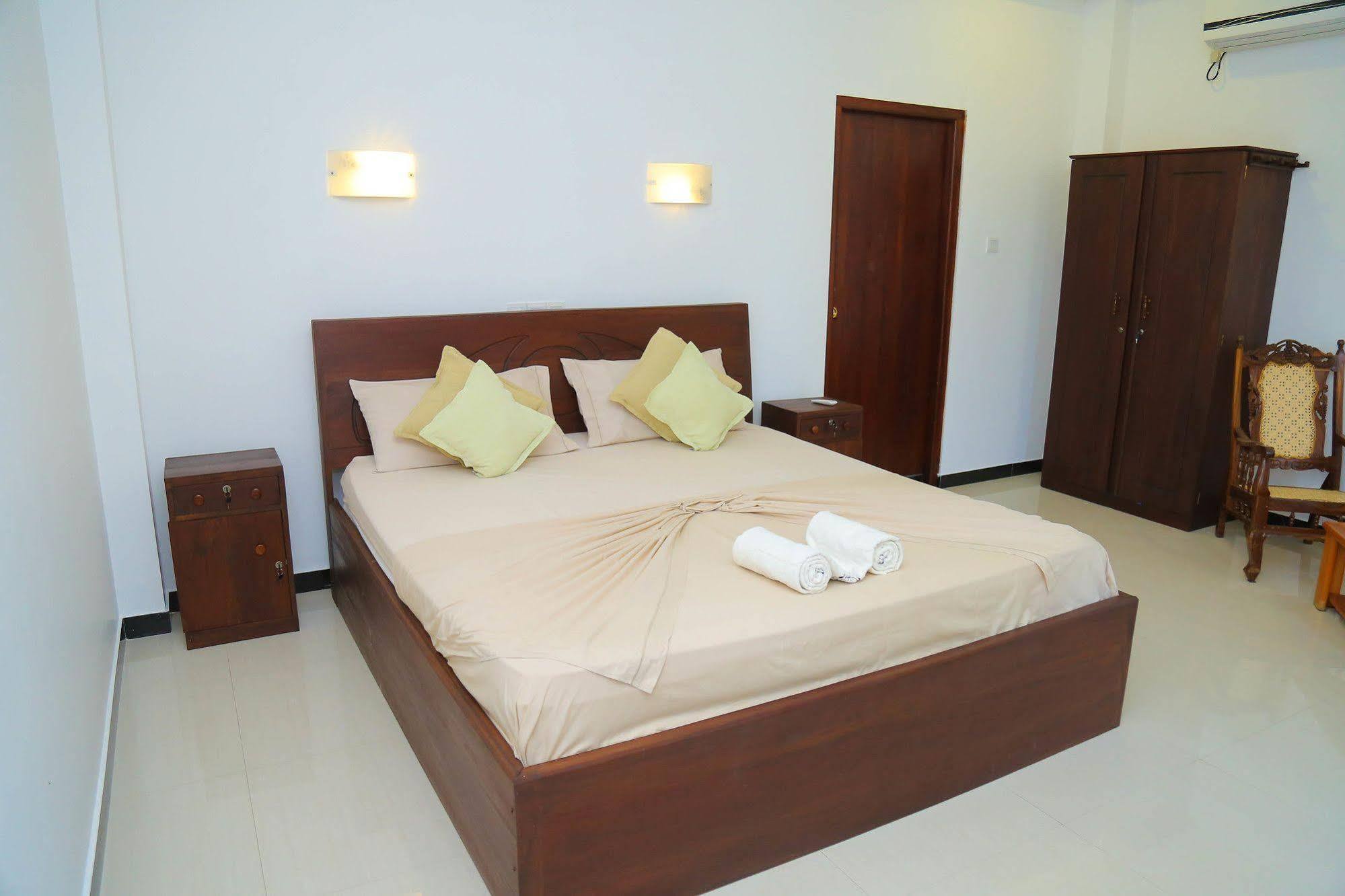 Aurora Hotel هيكادوفا المظهر الخارجي الصورة